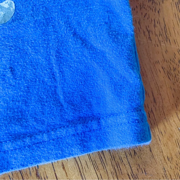 Baby Gap • Graphic Tee - Picture 3 of 4